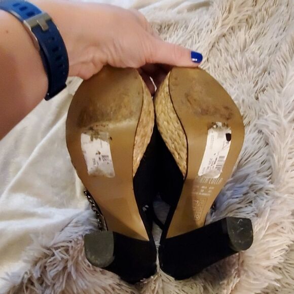 Gorgeous Santa Lolla platform suede heels - Picture 3 of 8